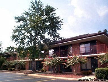 Super 8 La Grange Hotel Kültér fotó